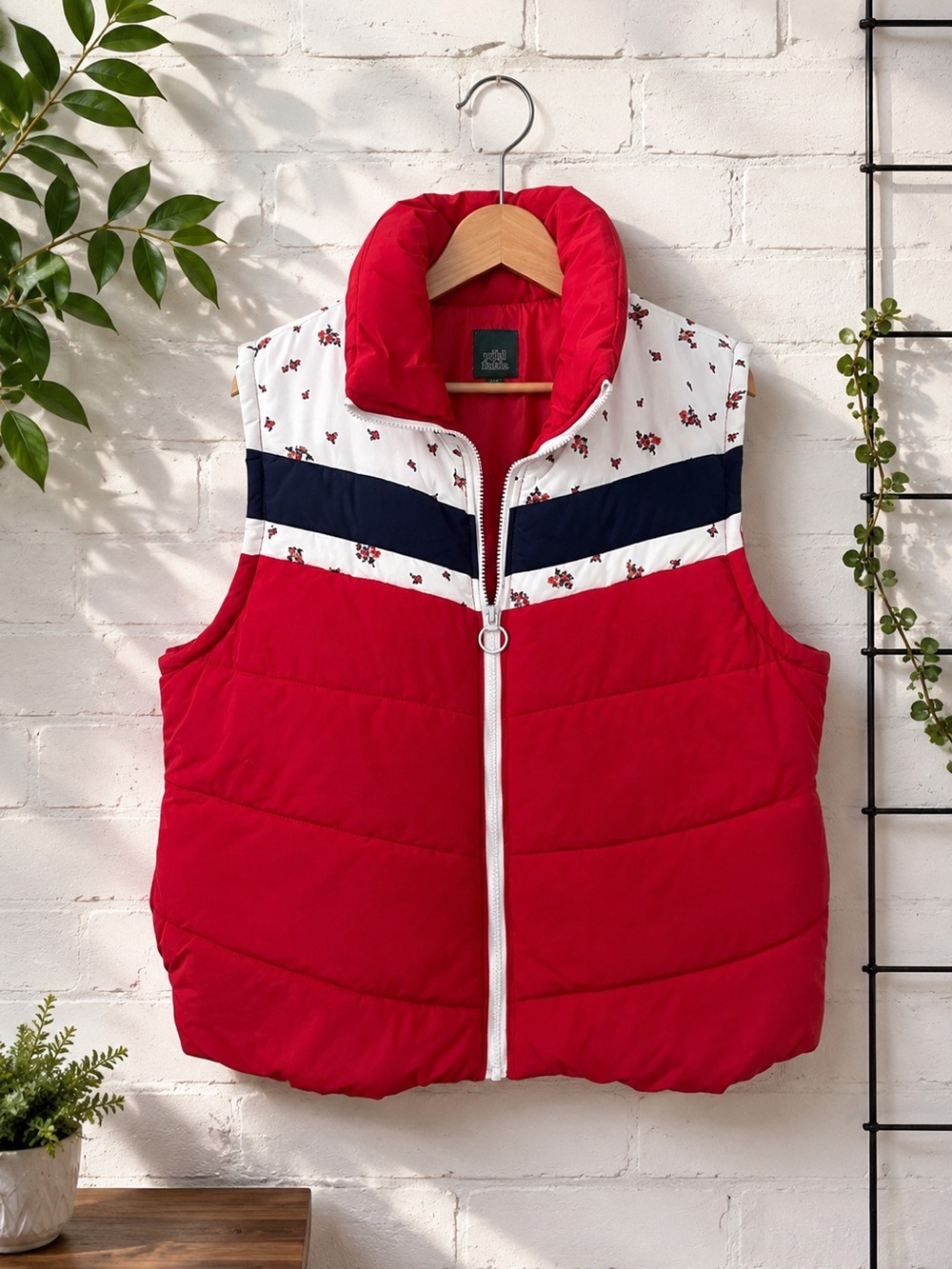 🍎 Wild Fable XXL Red Floral Puffer Vest | Apple Orchard Fall